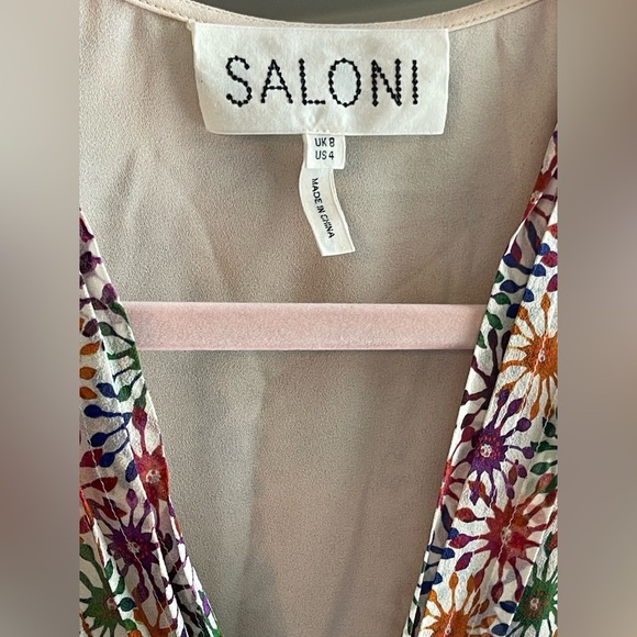 Saloni Franca Silk Floral Print Resort Mini Wrap Dress - Size 4 - Picture 4 of 9